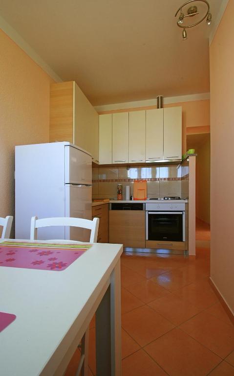 Backpackers Fairytale Hostel Split Exterior foto